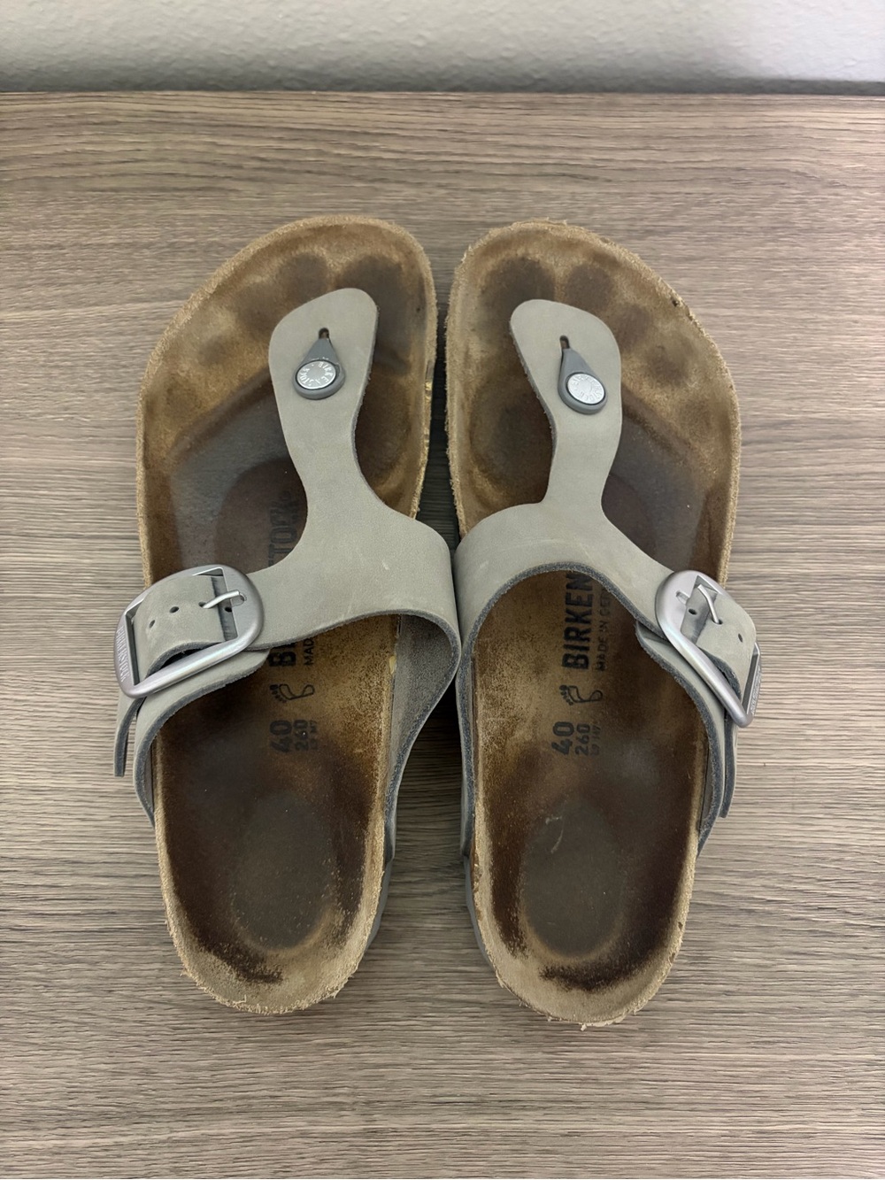 Birkenstock Kids Gizeh Sandals in Light Gray